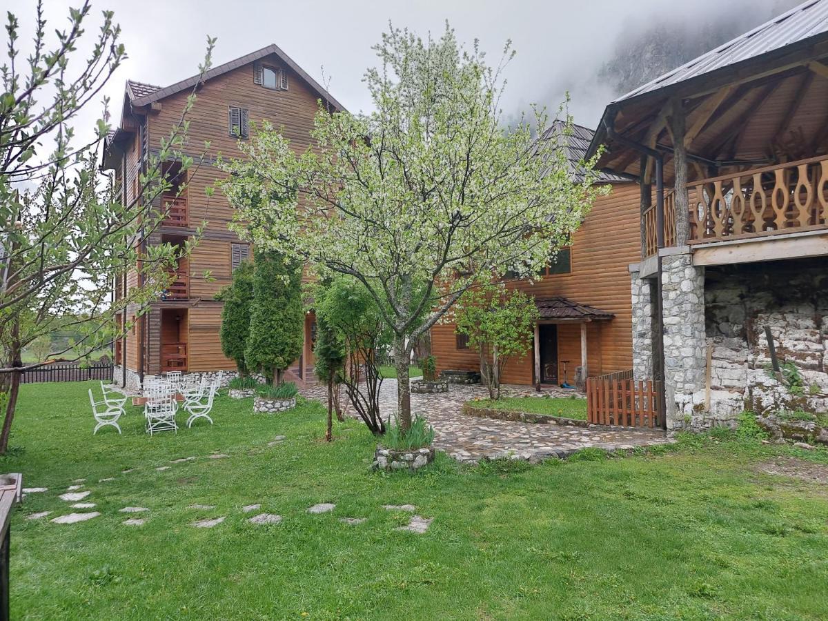 Residence Quku Valbones Exterior photo